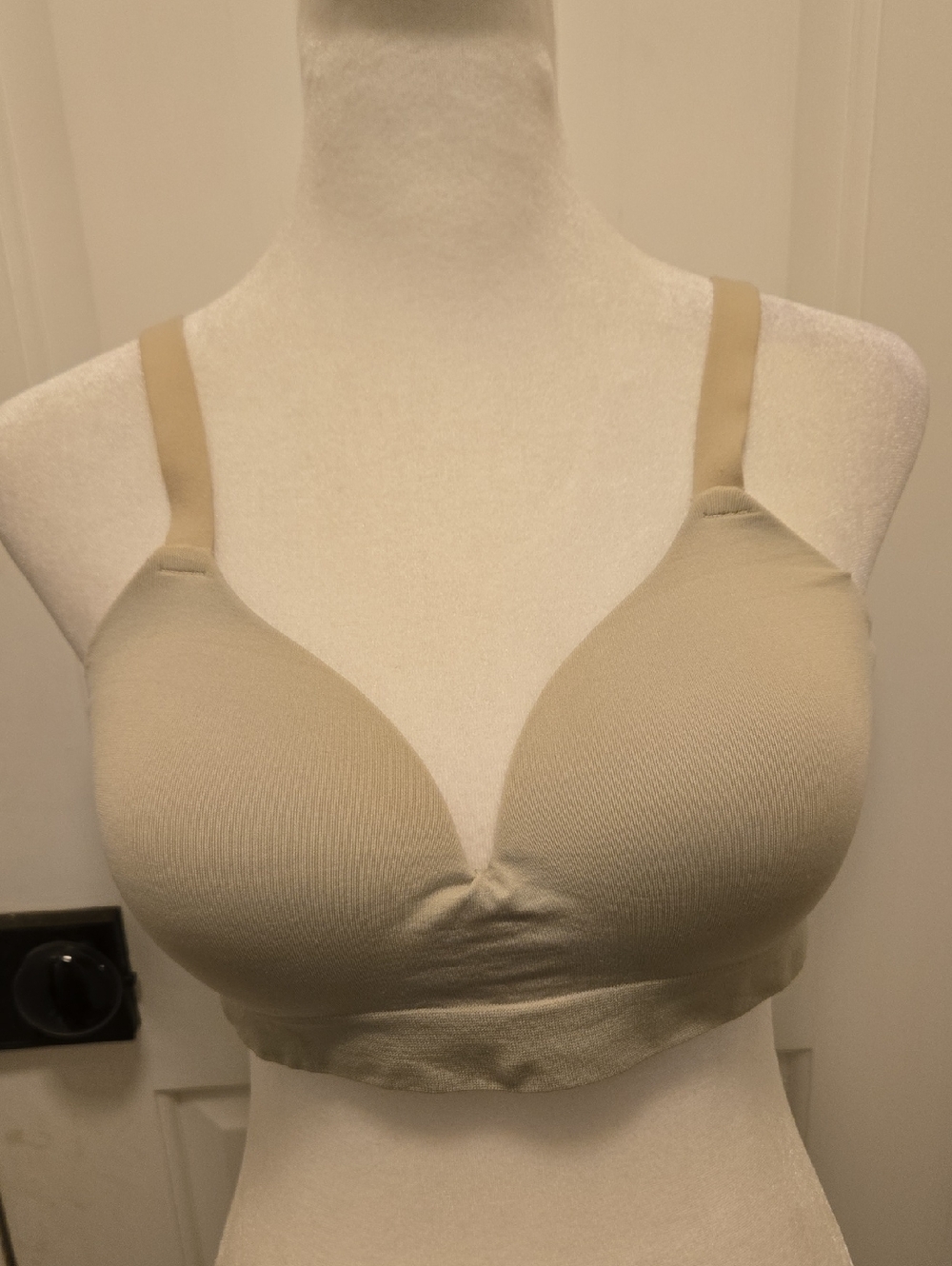 Shapermint Essentials Wireless Shaping Bra Size Medium
